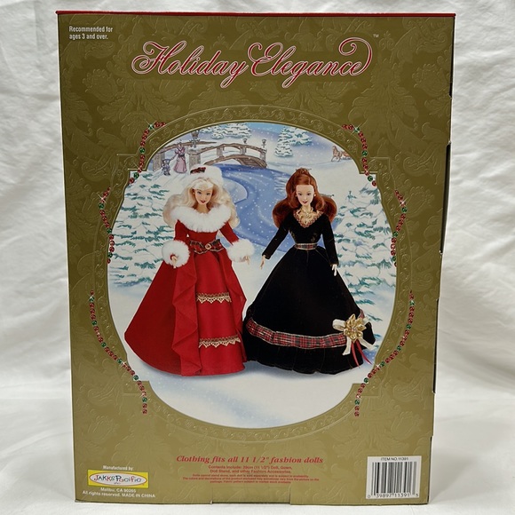Holiday Elegance Barbie - Picture 4 of 9